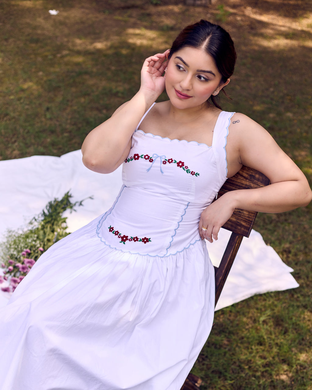 Mi Amore Embroidered Maxi Dress